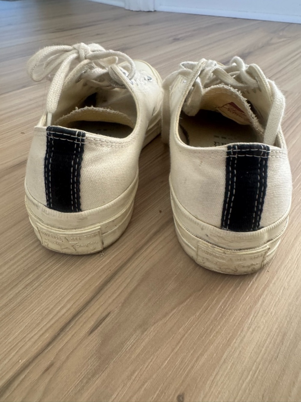 Comme des Garcons / Converse Cream Canvas Low-Top Sneakers - Picture 5 of 6
